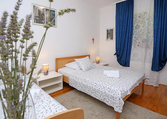 Apartman Znjan *
