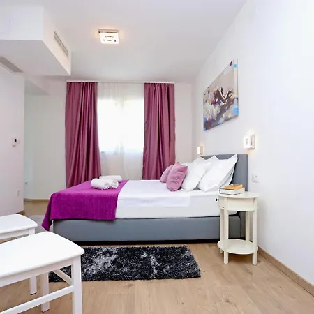 Znjan * Split