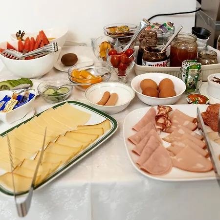 Znjan Διαμέρισμα *