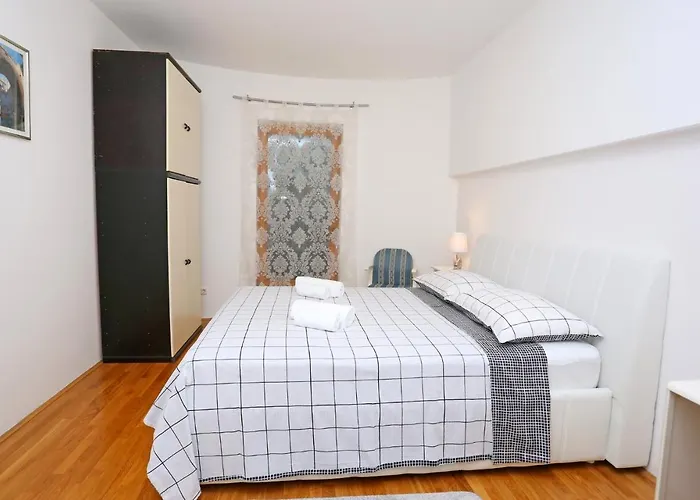 Znjan Apartamento *